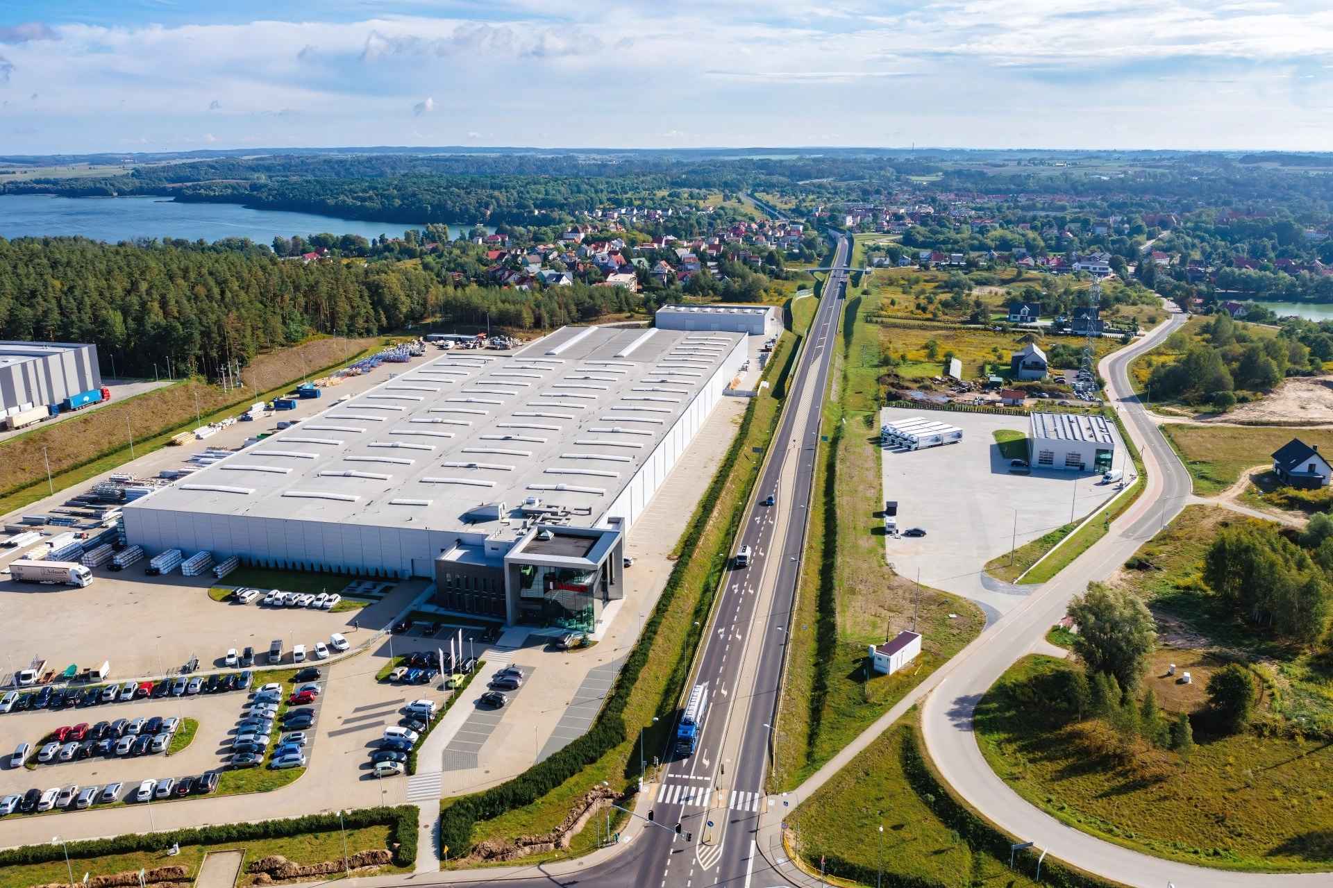 hala produkcyjna firmy adams
